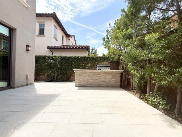 Building Photo - 203 Fiore