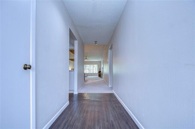 Building Photo - 3505 Tarpon Woods Blvd