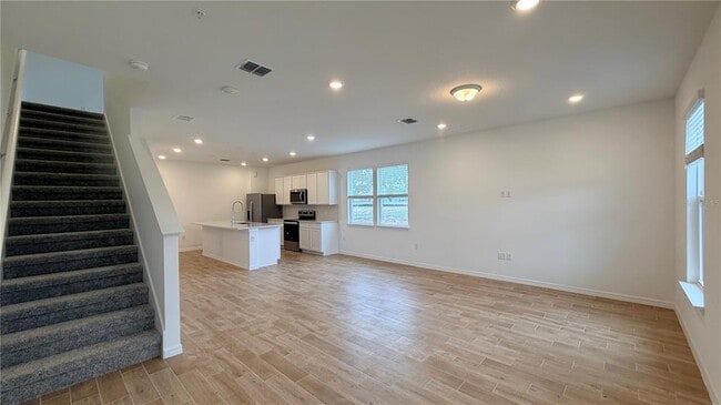 Building Photo - 11523 Harborview St