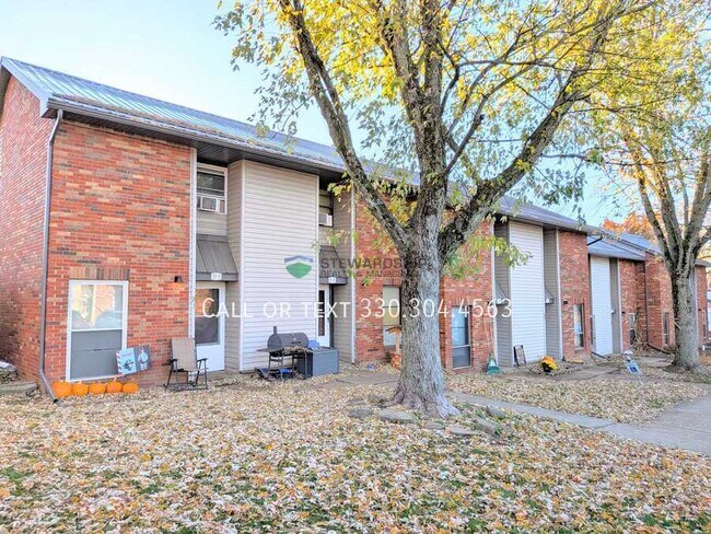 Building Photo - 311 Engadine Ct