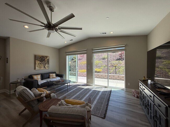 Building Photo - Beautiful Newer Meadows at Rice Ranch Sing...