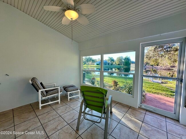 Building Photo - 2461 Stratford Pointe Dr