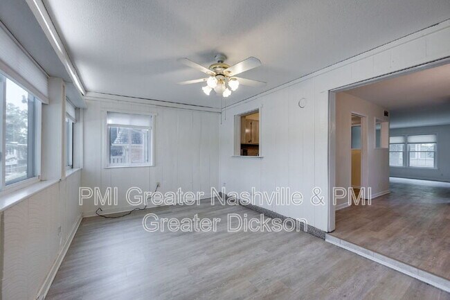 Building Photo - 3000 Hillsboro Pike