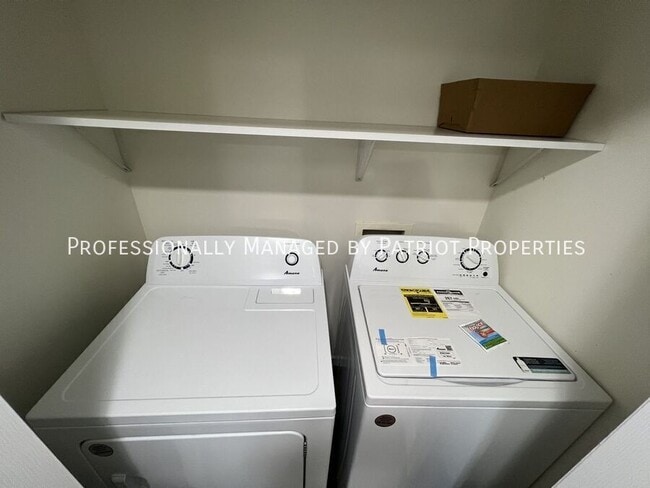 Building Photo - 319 Tall Grass Trail