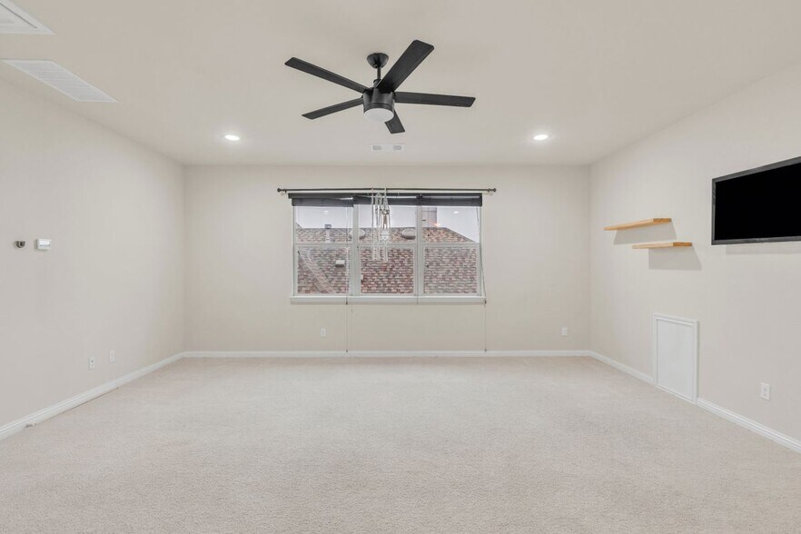 Building Photo - 904 Purple Moor Pass