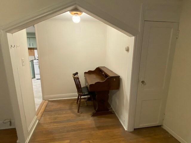 Building Photo - 212 Alpine Pl