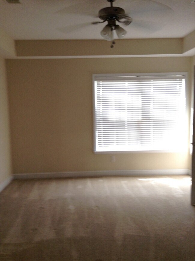 Building Photo - COMING AUGUST 2026! (No Pets)