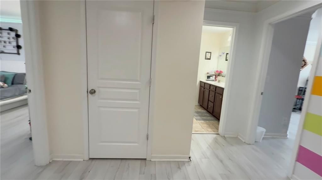 Building Photo - 6940 Rocking Horse Ln