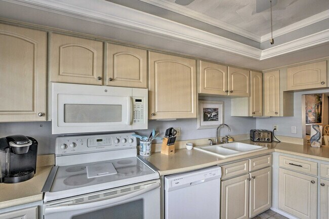 Building Photo - 1009 SE 46th Ln