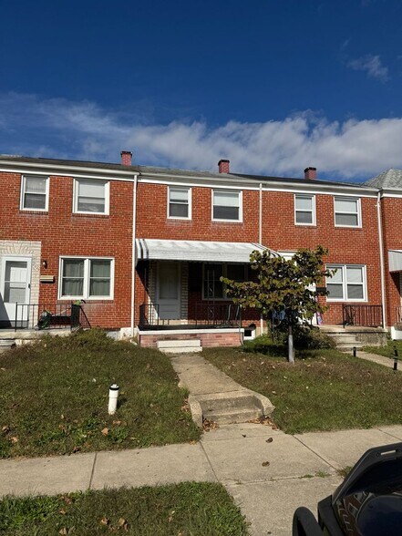 Building Photo - 2231 Graythorn Rd