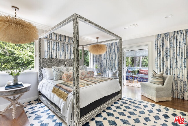 Building Photo - 175 W Channel Rd