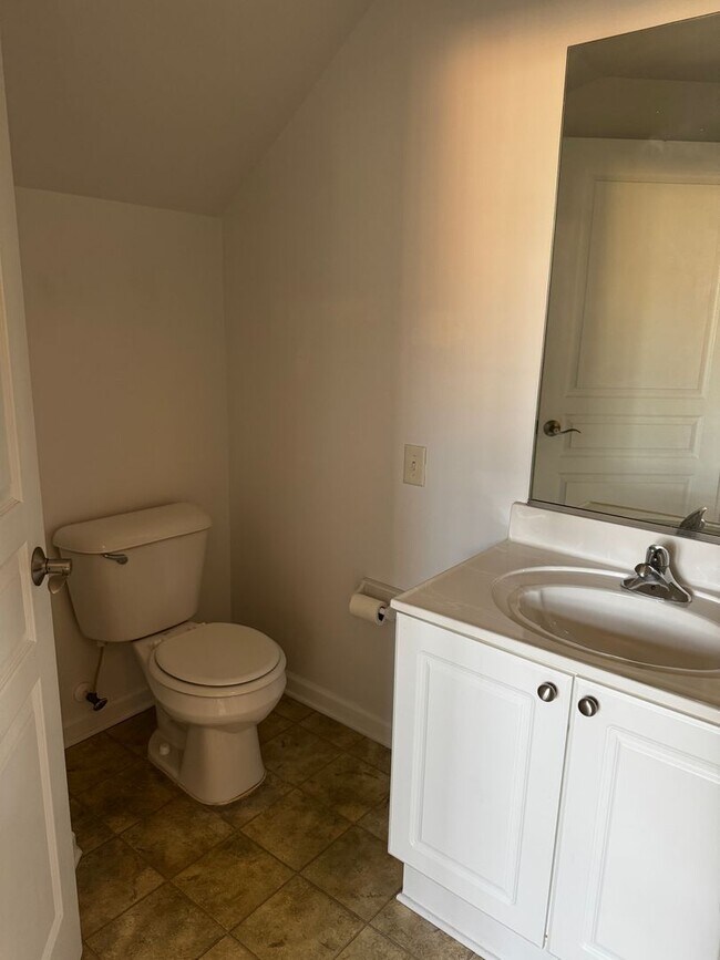 Building Photo - Red Mill Village