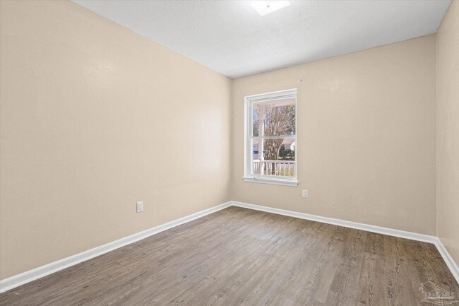 Building Photo - 8229 Ridgefield Rd