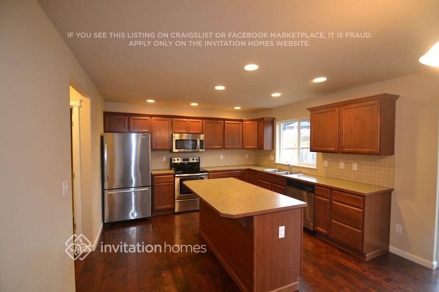 Building Photo - 23417 77th Ave E