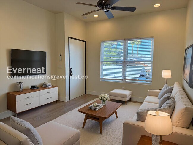 Building Photo - 412 W Roosevelt St