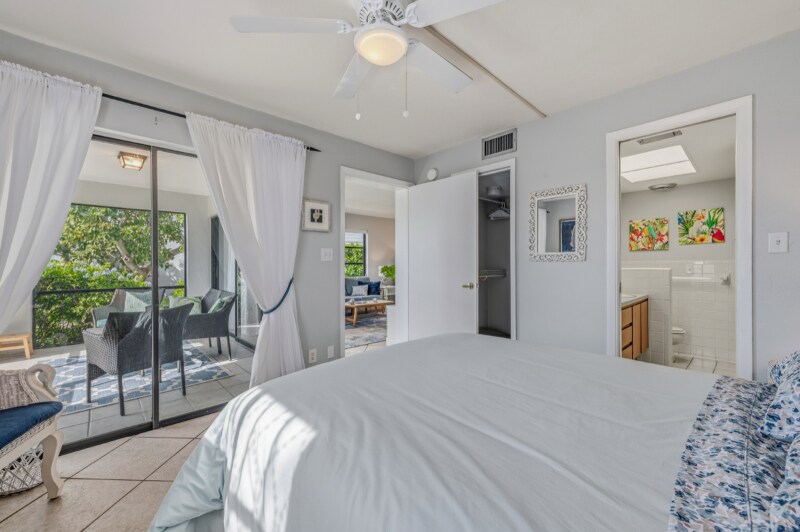 Building Photo - 1334 Chesapeake Ave