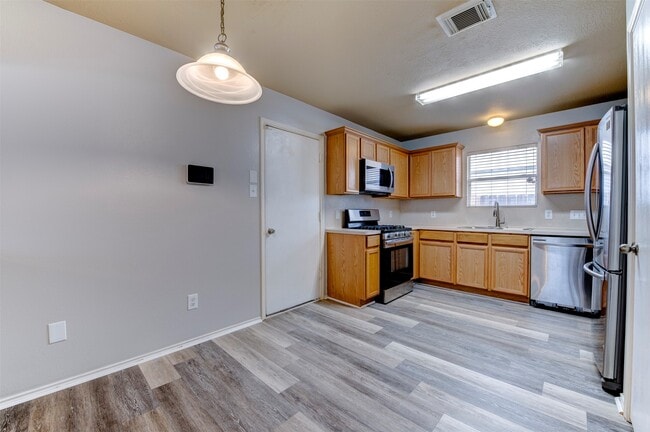 Building Photo - 16143 Bantam Ridge Ct