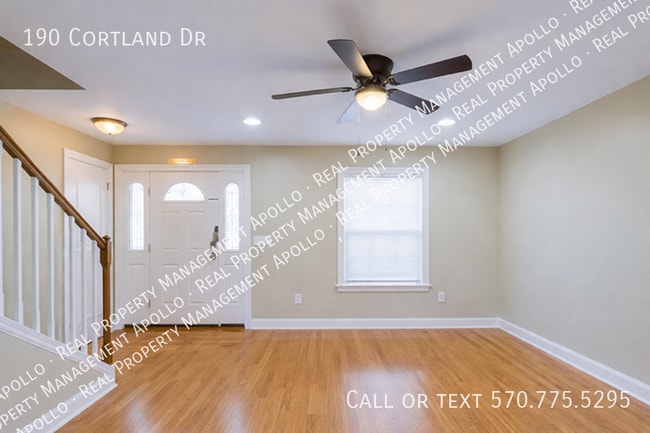 Building Photo - 190 Cortland Dr