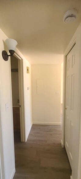 Building Photo - 4651 E Caballero St