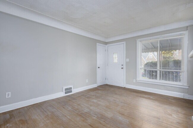 Building Photo - 11222 Wayburn St