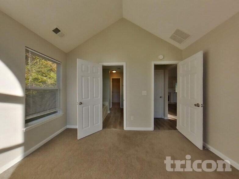 Building Photo - 261 Stagecoach Pass