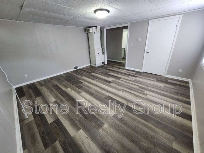 Building Photo - 801 Grant St