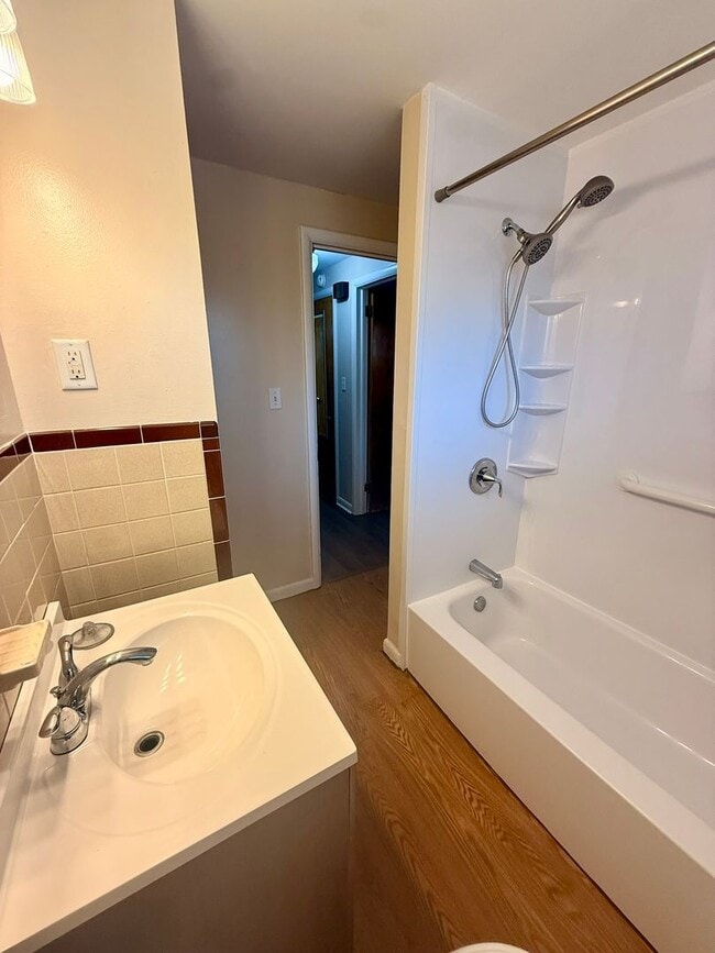 Building Photo - 954 Brubaker Dr