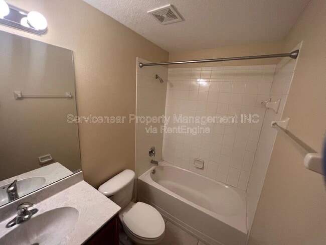 Building Photo - 8528 Sandpiper Ridge Ave