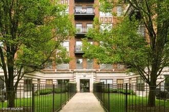 Building Photo - 4537 S Drexel Blvd