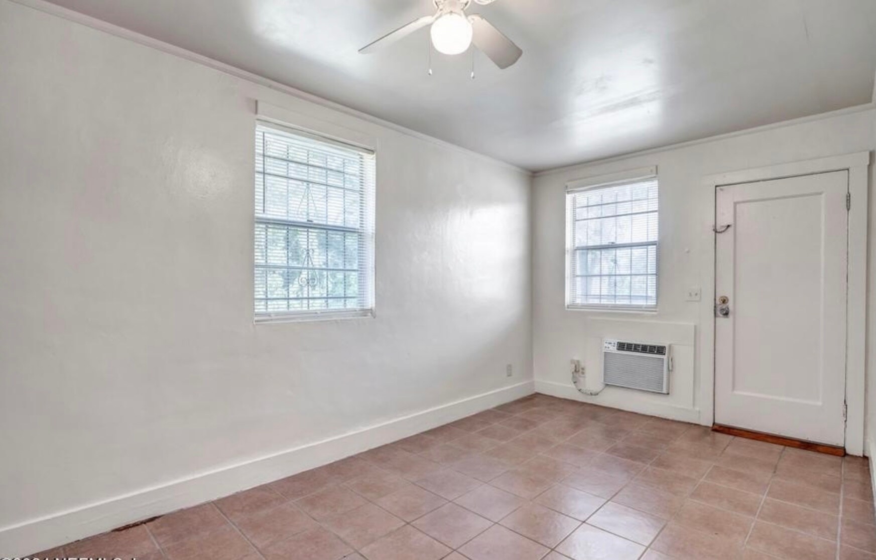 Building Photo - 2920 Moncrief Rd