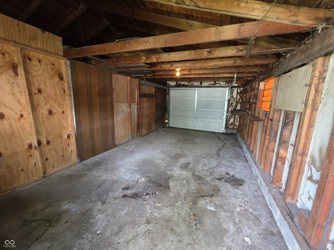 Building Photo - 1803 Westview Dr