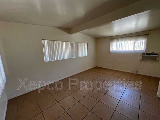 Building Photo - 13336 Ave Hermosa