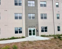 Building Photo - 4424 S Texas Ave
