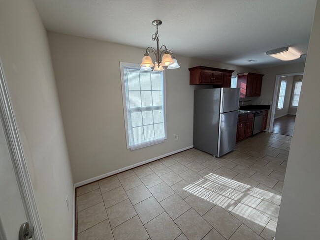 Building Photo - 22 Skylar Ct