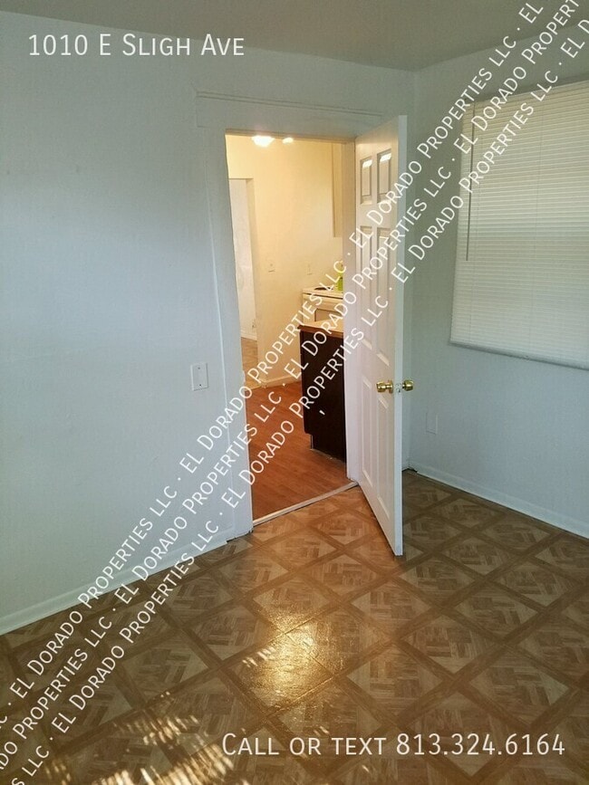 Building Photo - 1010 E Sligh Ave