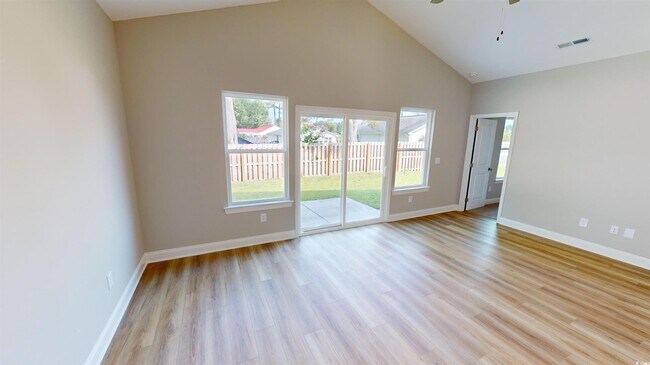 Building Photo - 1012 Moen Lp