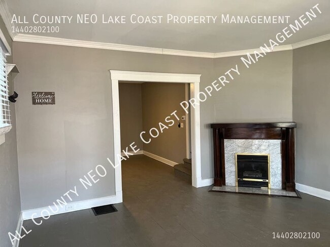Building Photo - 1472 Ridgewood Ave