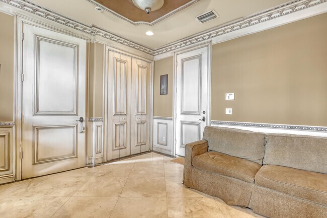 Building Photo - 149 Harbors Way