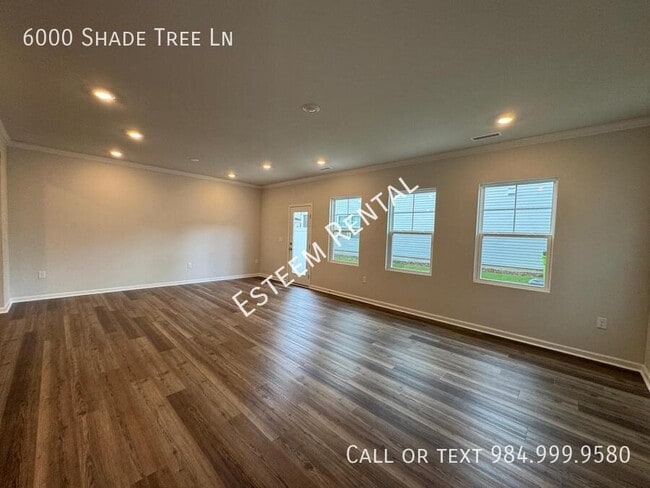 Building Photo - 6000 Shade Tree Ln