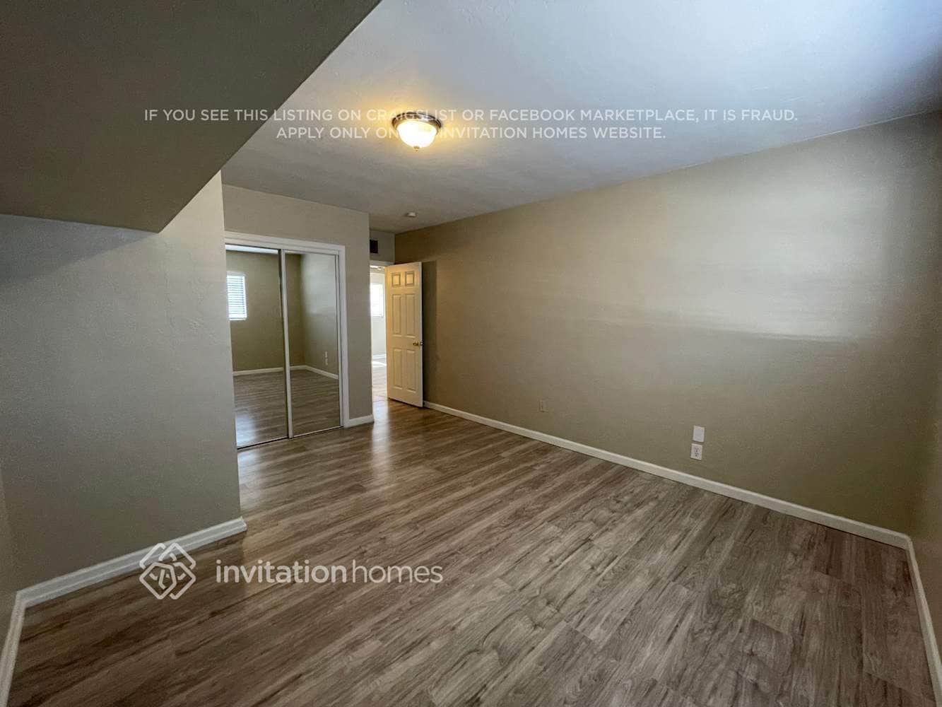 Building Photo - 231 N Harris Dr