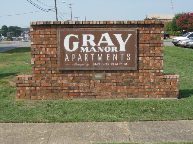 Primary Photo - Gray Manor Apartments, 2 BD, 1 BA