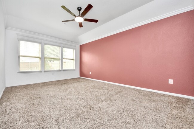 Building Photo - 24615 Ballad Dr