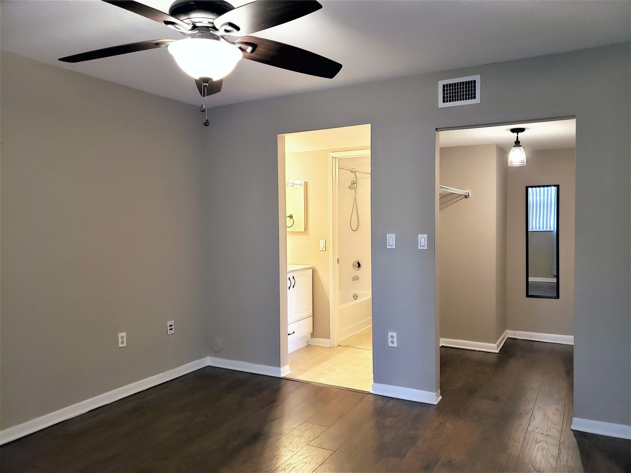 Primary - 9959 Nob Hill Ct