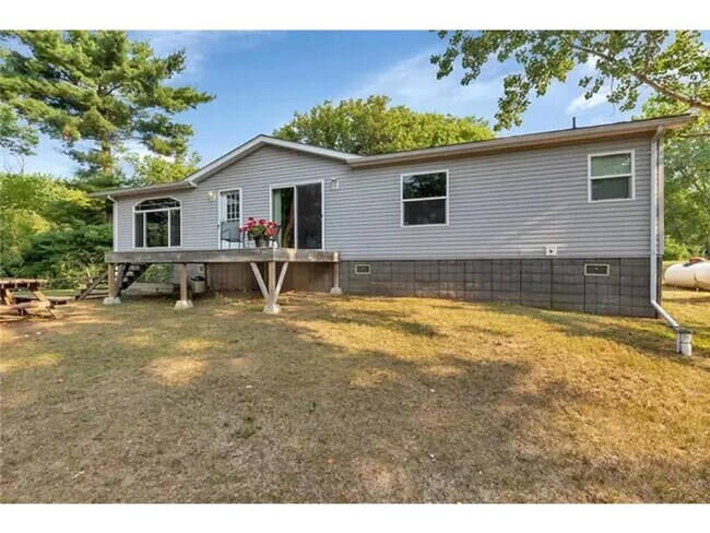 Building Photo - 20361 Rolling Acres Dr
