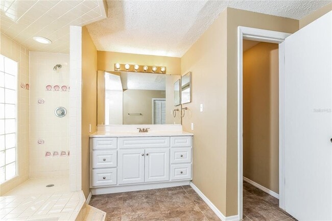 Building Photo - 20440 Majestic St