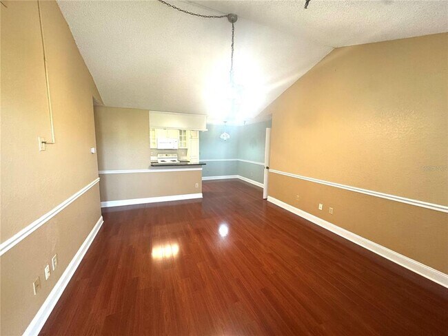 Building Photo - 10263 Gandy Blvd N