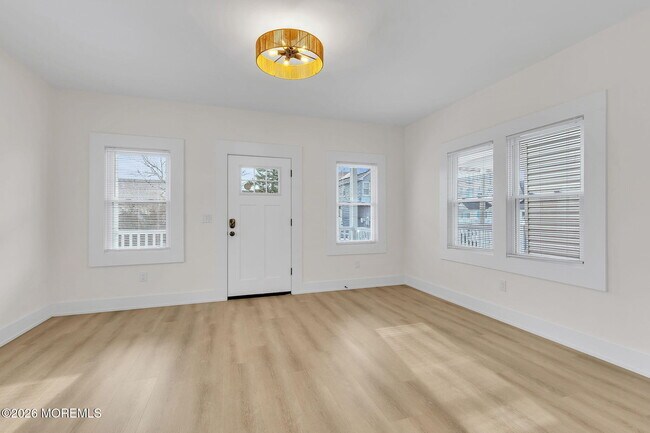 Building Photo - 1101 A St