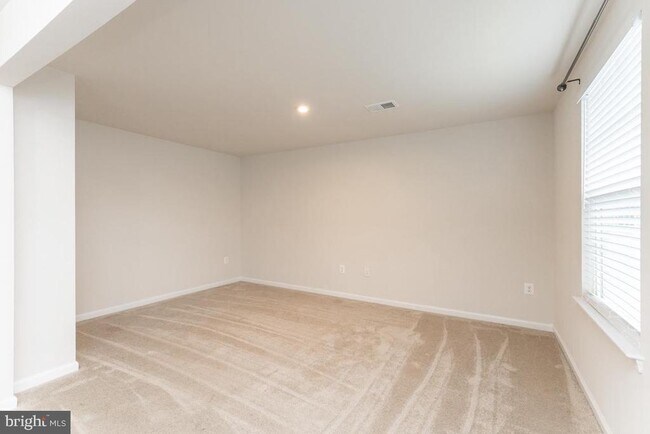 Building Photo - 9907 Cedarmass Cir