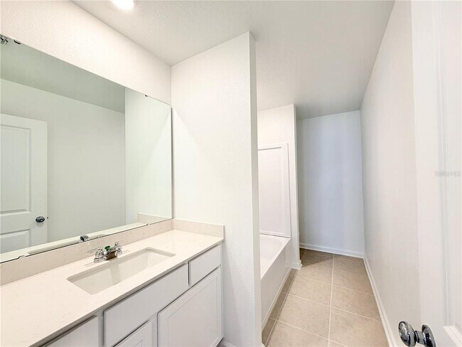 Building Photo - 3623 Hardman Dr