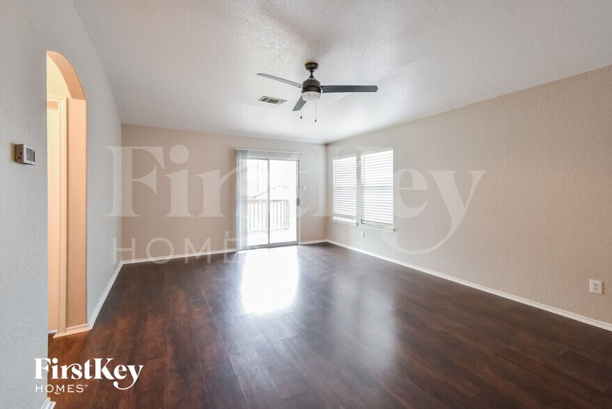 Building Photo - 9407 Raton Falls